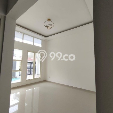 Rumah Sewa Surabaya LT 300m2 LB 485m2 Kawasan Surabaya Kota Rumah Sewa Surabaya LT 300m2 LB 485m2 Kawasan Surabaya Kota