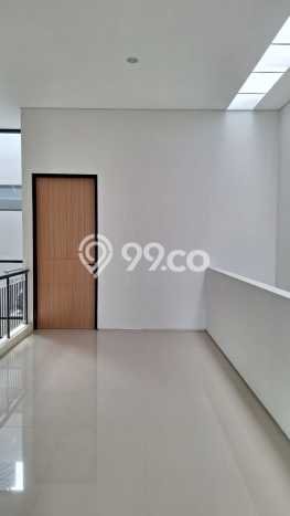 Dijual Rumah Mewah Elegan Dengan View Eksklusif di Surabaya Kota, Surabaya Dijual Rumah Mewah Elegan Dengan View Eksklusif di Surabaya Kota, Surabaya