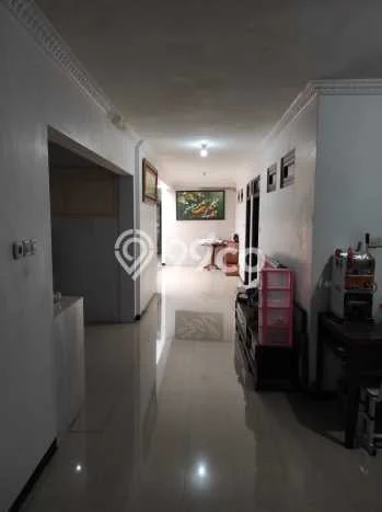 Rumah Modern 6 Kamar LT 186m2 di Surabaya Kota Rumah Modern 6 Kamar LT 186m2 di Surabaya Kota