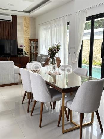 Vila Terawat di , Ukuran 285m2m², Kawasan Asri dan aman Vila Terawat di , Ukuran 285m2m², Kawasan Asri dan aman