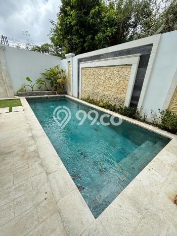 Vila Terawat di , Ukuran 285m2m², Kawasan Asri dan aman Vila Terawat di , Ukuran 285m2m², Kawasan Asri dan aman