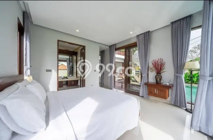 HARGA TERBAIK! Vila Kawasan , Luas 400m2m², Lokasi Prima HARGA TERBAIK! Vila Kawasan , Luas 400m2m², Lokasi Prima