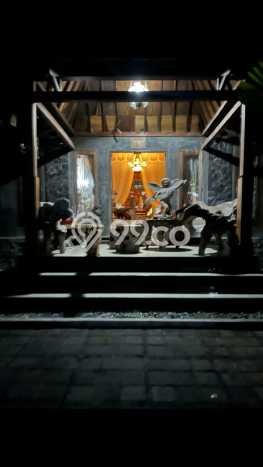 Rumah Kontrakan Badung LT 320m2 LB 160m2 Kawasan Kerobokan Rumah Kontrakan Badung LT 320m2 LB 160m2 Kawasan Kerobokan