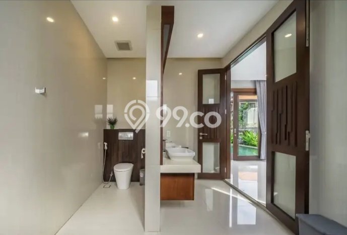 HARGA TERBAIK! Vila Kawasan , Luas 400m2m², Lokasi Prima HARGA TERBAIK! Vila Kawasan , Luas 400m2m², Lokasi Prima