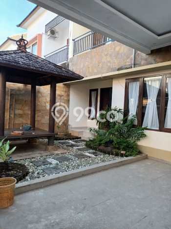 BEST PRICE! Rumah Premium di , Luas 143m2m² Bangunan 140m2m² BEST PRICE! Rumah Premium di , Luas 143m2m² Bangunan 140m2m²