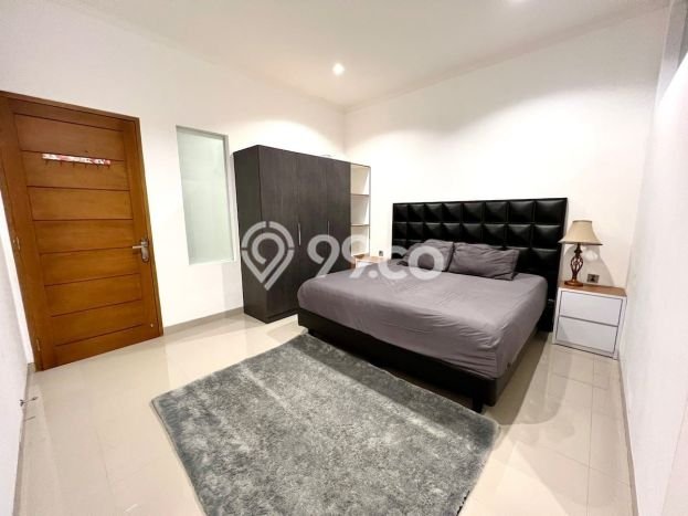 Bisa KPR! Rumah Strategis di , Luas 136m2m² Bangunan 160m2m² Bisa KPR! Rumah Strategis di , Luas 136m2m² Bangunan 160m2m²