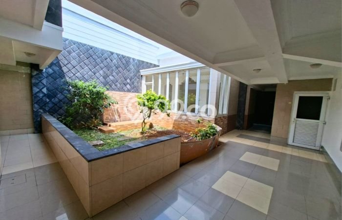 Hunian Modern Disewakan 5 Kamar di Menteng Boleh Nego Hunian Modern Disewakan 5 Kamar di Menteng Boleh Nego