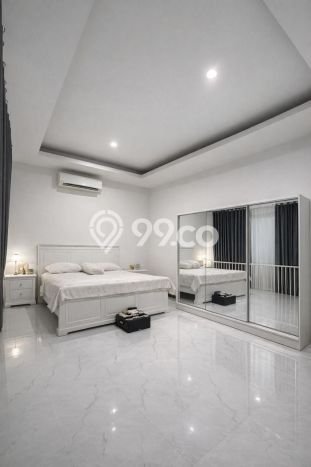 Rumah Mewah LB 250m2 Siap Pakai Desain Elegan di Sektor 7-Bintaro, Tangerang Selatan Rumah Mewah LB 250m2 Siap Pakai Desain Elegan di Sektor 7-Bintaro, Tangerang Selatan