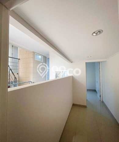 For Sale Hunian Rumah Terawat 4 Kamar di Sektor 7-Bintaro, Tangerang Selatan For Sale Hunian Rumah Terawat 4 Kamar di Sektor 7-Bintaro, Tangerang Selatan