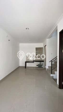 Disewakan! Rumah 3 Kamar Tidur &
2 Kamar Mandi di Pantai Indah Kapuk 2, Jakarta Utara Disewakan! Rumah 3 Kamar Tidur &
2 Kamar Mandi di Pantai Indah Kapuk 2, Jakarta Utara