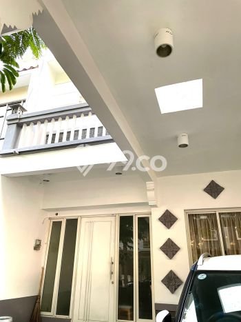 Ready to Use! Luxury House LT 102m2 Desain Elegan di Pantai Indah Kapuk Ready to Use! Luxury House LT 102m2 Desain Elegan di Pantai Indah Kapuk