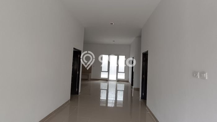 Rumah Modern Cantik 3 KT Bisa Langsung Pindah di Serpong Utara Rumah Modern Cantik 3 KT Bisa Langsung Pindah di Serpong Utara