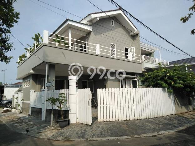 Rumah di BSD City, Tangerang, Luas 122m² Bangunan 140m² Rumah di BSD City, Tangerang, Luas 122m² Bangunan 140m²