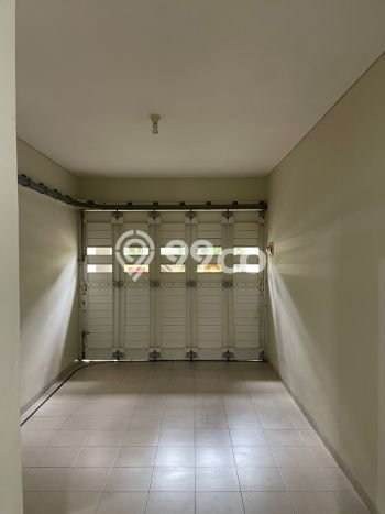 Sewa Rumah Murah di Alam Sutera Tangerang dengan 3 Kamar Tidur Sewa Rumah Murah di Alam Sutera Tangerang dengan 3 Kamar Tidur