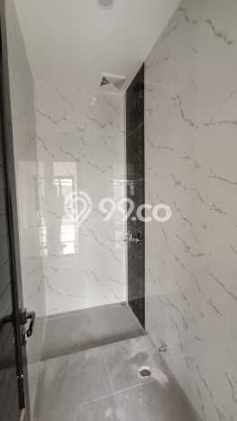 For Sale Hunian Rumah Terawat 4 Kamar di Villa Melati Mas, Tangerang Selatan For Sale Hunian Rumah Terawat 4 Kamar di Villa Melati Mas, Tangerang Selatan