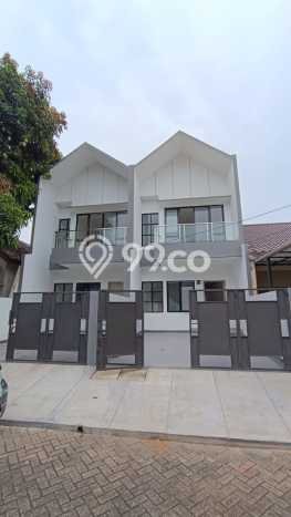 For Sale Hunian Rumah Terawat 4 Kamar di Villa Melati Mas, Tangerang Selatan For Sale Hunian Rumah Terawat 4 Kamar di Villa Melati Mas, Tangerang Selatan
