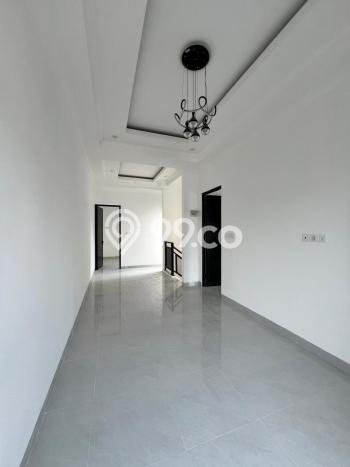 LISTING BARU! Rumah Strategis area BSD City, LT 90m² Bangunan 120m² LISTING BARU! Rumah Strategis area BSD City, LT 90m² Bangunan 120m²