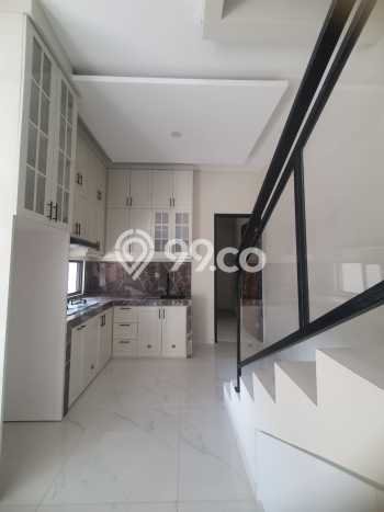For Sale Rumah Elit Exclusive di Villa Melati Mas, Tangerang Selatan For Sale Rumah Elit Exclusive di Villa Melati Mas, Tangerang Selatan