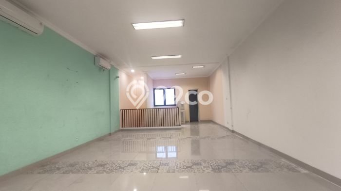Ruko Siap Pakai di Gading Serpong, Luas 126m², Area Komersial, Jalan Bagus Ruko Siap Pakai di Gading Serpong, Luas 126m², Area Komersial, Jalan Bagus