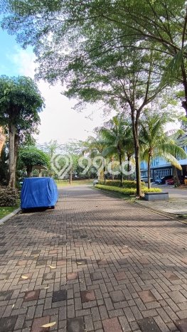 Disewakan! Rumah 4 Kamar Tidur &
5 Kamar Mandi di BSD City, Tangerang Disewakan! Rumah 4 Kamar Tidur &
5 Kamar Mandi di BSD City, Tangerang