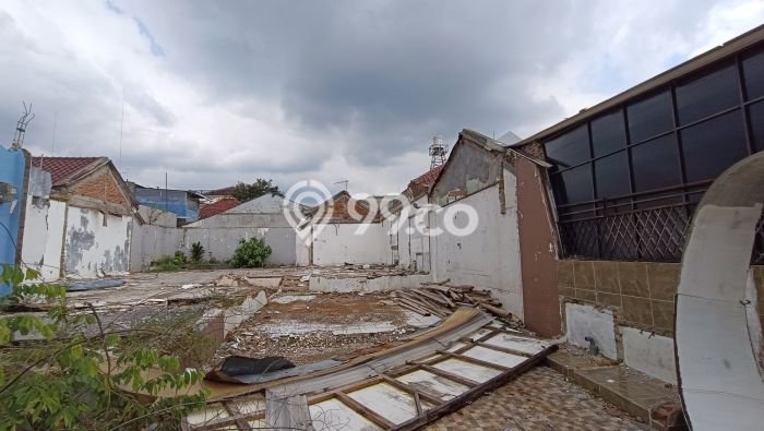 Ruko Bagus Dijual LB 190m2 Lokasi Strategis Tangerang Selatan Area Cocok untuk Bisnis Ruko Bagus Dijual LB 190m2 Lokasi Strategis Tangerang Selatan Area Cocok untuk Bisnis