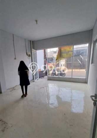Gudang Dijual di Prime Area Jakarta Barat Luas 271m2 Gudang Dijual di Prime Area Jakarta Barat Luas 271m2