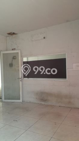 Area Strategis! Disewakan Gudang Lokasi Tangerang, Tangerang Cocok untuk Bisnis Area Strategis! Disewakan Gudang Lokasi Tangerang, Tangerang Cocok untuk Bisnis