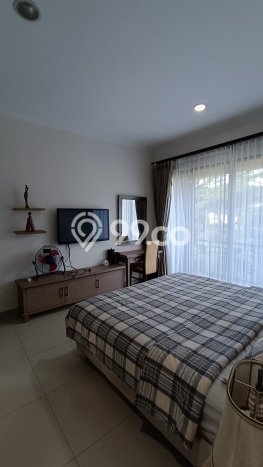 Disewakan! Rumah 4 Kamar Tidur &
5 Kamar Mandi di BSD City, Tangerang Disewakan! Rumah 4 Kamar Tidur &
5 Kamar Mandi di BSD City, Tangerang