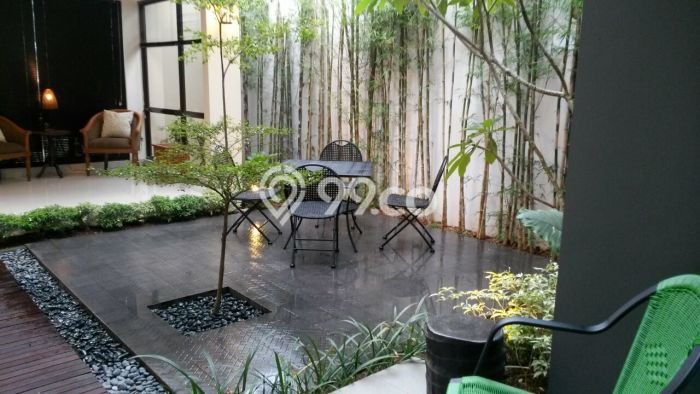 Sewa Rumah Murah di BSD City Tangerang Punya 4 KT Sewa Rumah Murah di BSD City Tangerang Punya 4 KT