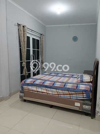 Rumah Sewa Tangerang LT 182m2 LB 200m2 Area Gading Serpong Rumah Sewa Tangerang LT 182m2 LB 200m2 Area Gading Serpong
