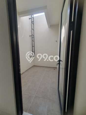 Dijual Rumah Luas Megah Dengan View Cantik di Villa Melati Mas, Tangerang Selatan Dijual Rumah Luas Megah Dengan View Cantik di Villa Melati Mas, Tangerang Selatan