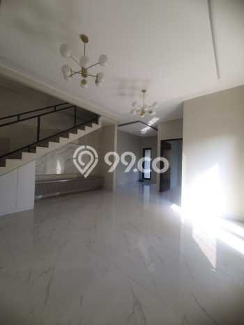 Dijual Rumah Luas Megah Dengan View Cantik di Villa Melati Mas, Tangerang Selatan Dijual Rumah Luas Megah Dengan View Cantik di Villa Melati Mas, Tangerang Selatan