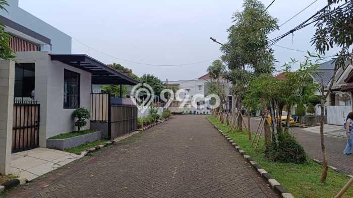Dijual Rumah 4 Kamar Lokasi Strategis Bagus dan Strategis di Serpong Utara Dijual Rumah 4 Kamar Lokasi Strategis Bagus dan Strategis di Serpong Utara