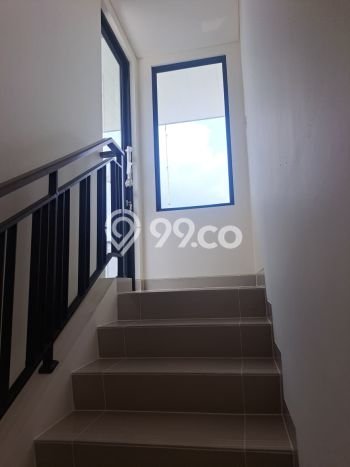 Unit Komersial Disewakan di Tangerang Kawasan Strategis Harga Kompetitif Unit Komersial Disewakan di Tangerang Kawasan Strategis Harga Kompetitif