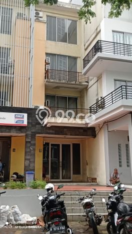 AREA KOMERSIAL! Ruko di Cikarang, Luas 337m2m², Jalan Utama AREA KOMERSIAL! Ruko di Cikarang, Luas 337m2m², Jalan Utama