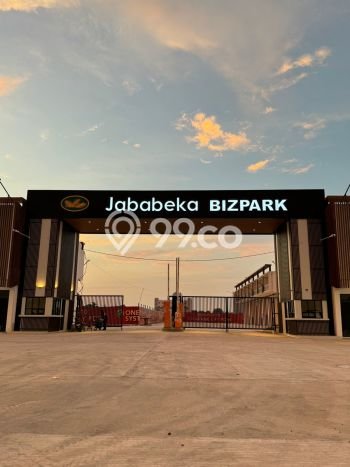 Gudang Disewa di Bekasi dengan LB 65m2 Area Komersial Ramai Gudang Disewa di Bekasi dengan LB 65m2 Area Komersial Ramai