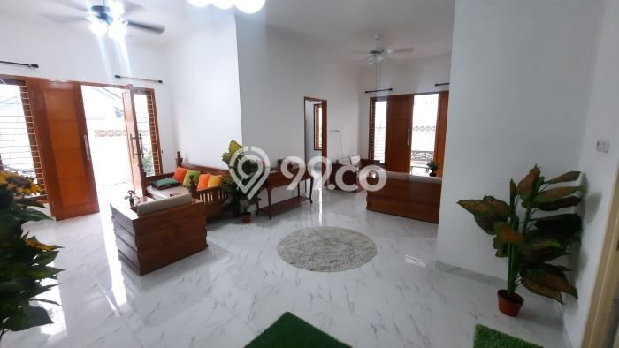 BEST PRICE! Rumah Berkualitas di Jababeka, Luas 187m² LB 170m² BEST PRICE! Rumah Berkualitas di Jababeka, Luas 187m² LB 170m²