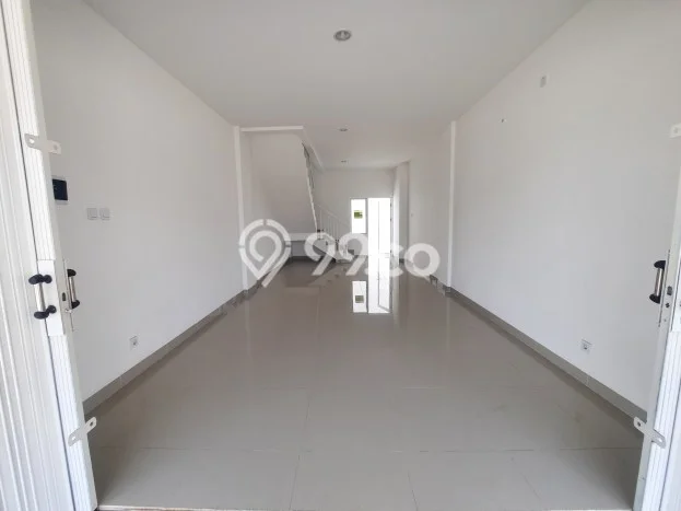 Ruko Disewa di Bekasi dengan LB 80m2 Area Komersial Ramai Ruko Disewa di Bekasi dengan LB 80m2 Area Komersial Ramai