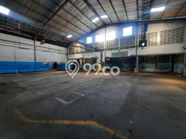POTENSI BESAR! Gudang Kawasan Cikarang Utara, Luas 1300m², Posisi Jalan Utama POTENSI BESAR! Gudang Kawasan Cikarang Utara, Luas 1300m², Posisi Jalan Utama