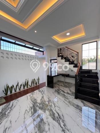 Jual Rumah Strategis Bagus Punya 3 KT di Jagakarsa Jakarta Selatan SHM Jual Rumah Strategis Bagus Punya 3 KT di Jagakarsa Jakarta Selatan SHM