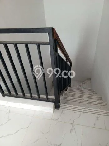 For Sale Rumah 2 Kamar Lokasi Ideal Nyaman dan Strategis di Jagakarsa For Sale Rumah 2 Kamar Lokasi Ideal Nyaman dan Strategis di Jagakarsa