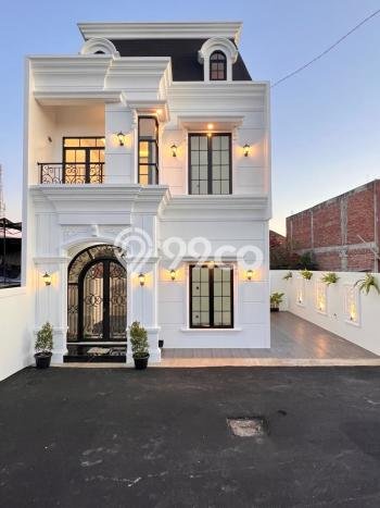 Jual Rumah Strategis Bagus Punya 3 KT di Jagakarsa Jakarta Selatan SHM Jual Rumah Strategis Bagus Punya 3 KT di Jagakarsa Jakarta Selatan SHM