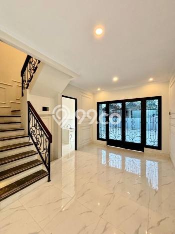 Rumah Strategis Minimalis Lb 130m2 di Pasar Minggu, Jakarta Selatan Rumah Strategis Minimalis Lb 130m2 di Pasar Minggu, Jakarta Selatan