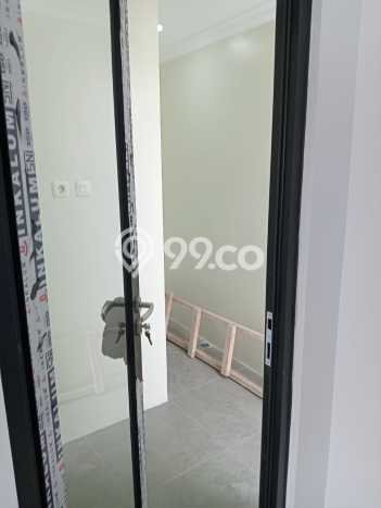 Jual Rumah Strategis Bagus Punya 4 KT di Pasar Minggu Jakarta Selatan SHM Jual Rumah Strategis Bagus Punya 4 KT di Pasar Minggu Jakarta Selatan SHM