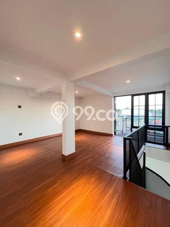 Jual Rumah Strategis Bagus Punya 3 KT di Jagakarsa Jakarta Selatan SHM Jual Rumah Strategis Bagus Punya 3 KT di Jagakarsa Jakarta Selatan SHM