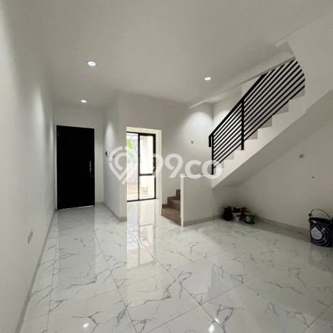 Jual Rumah Favorit Siap Huni LB 84m2 di Jagakarsa, Jakarta Selatan Jual Rumah Favorit Siap Huni LB 84m2 di Jagakarsa, Jakarta Selatan