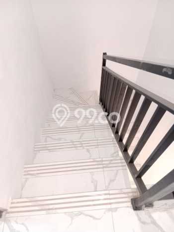 Rumah Minimalis Dijual Lokasi Jagakarsa 3 Kamar dengan Luas Tanah 22m2 Rumah Minimalis Dijual Lokasi Jagakarsa 3 Kamar dengan Luas Tanah 22m2
