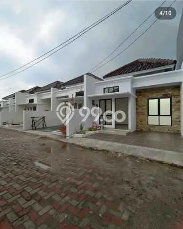 For Sale Rumah 2 Kamar Lokasi Ideal Nyaman dan Strategis di Beji For Sale Rumah 2 Kamar Lokasi Ideal Nyaman dan Strategis di Beji