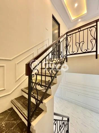 Rumah Strategis Minimalis Lb 130m2 di Pasar Minggu, Jakarta Selatan Rumah Strategis Minimalis Lb 130m2 di Pasar Minggu, Jakarta Selatan