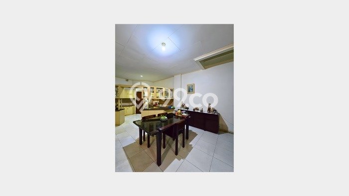 Ready to Use! Luxury House LT 160m2 Desain Modern di Pondok Indah Ready to Use! Luxury House LT 160m2 Desain Modern di Pondok Indah